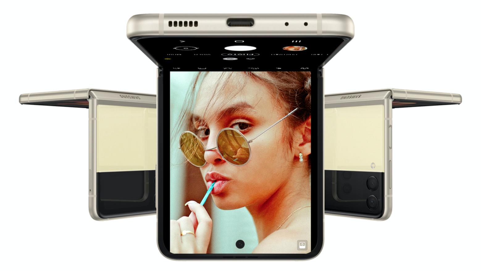 三星Galaxy Z Flip3 5G新品问世 于折叠间尽显未来时尚特质