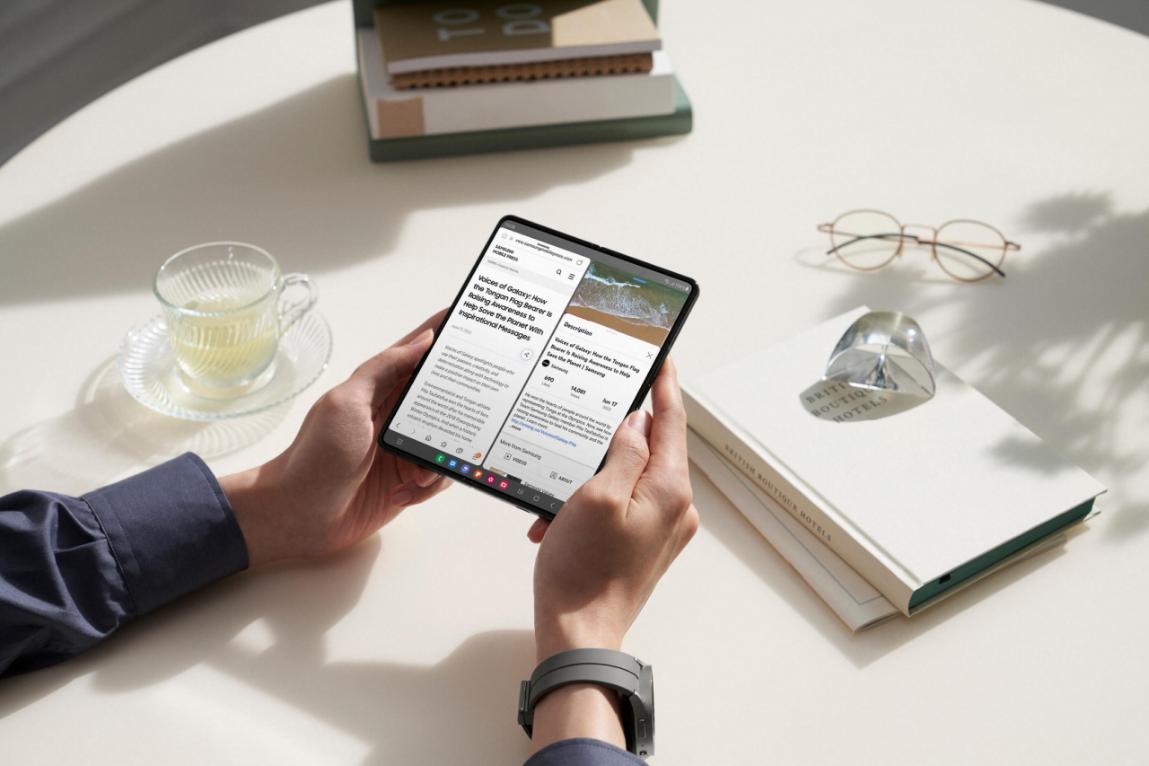 重拾阅读乐趣 三星Galaxy Z Fold4带来便携读书新体验