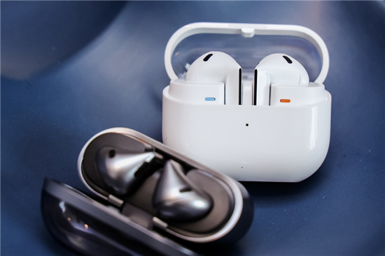 音质降噪全面升级 三星Galaxy Buds3系列热销中