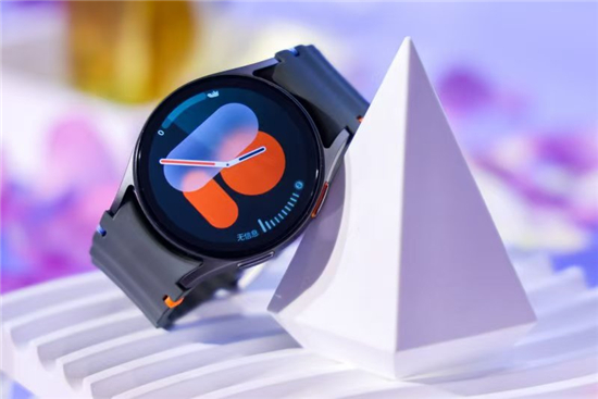 你的开学季健康好搭档 三星Galaxy Watch7热销中